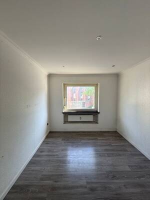 2 ZiKB-Wohnung mit 63 m² in ruhiger Lage von Lünen-Brambauer – Bad mit Fenster, Keller & optional Garage/Carport – 44536 Lünen – Vorschaubild 4
