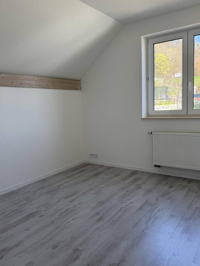 Modernes Einfamilienhaus in Ronsberg - Baujahr 2018, Massivbau, 818 m² Grundstück – Ronsberg – Vorschaubild 7