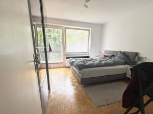 Direkt einziehen! 3 Zimmer mit Einbauküche, 2 Balkone & Blick ins Grüne, Duschbad, Gäste-WC, Aufzug – 50968 Köln – Vorschaubild 6