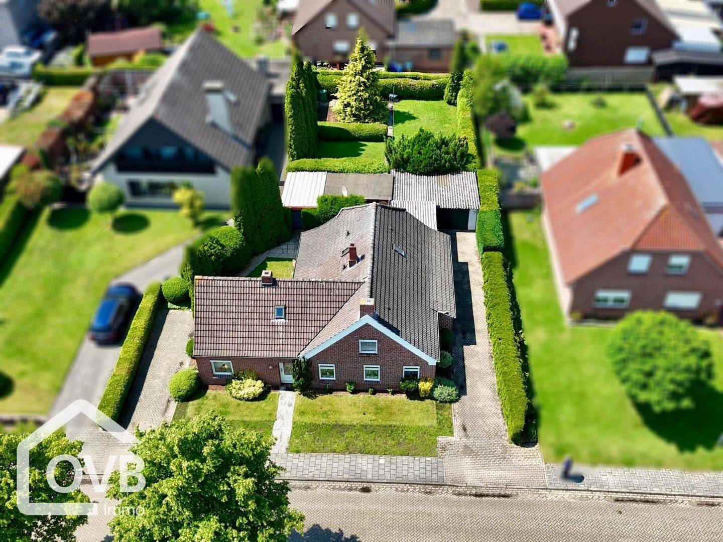 Sanierungsbedürftiges Wohnhaus in Weener – Weener – Vorschaubild 3