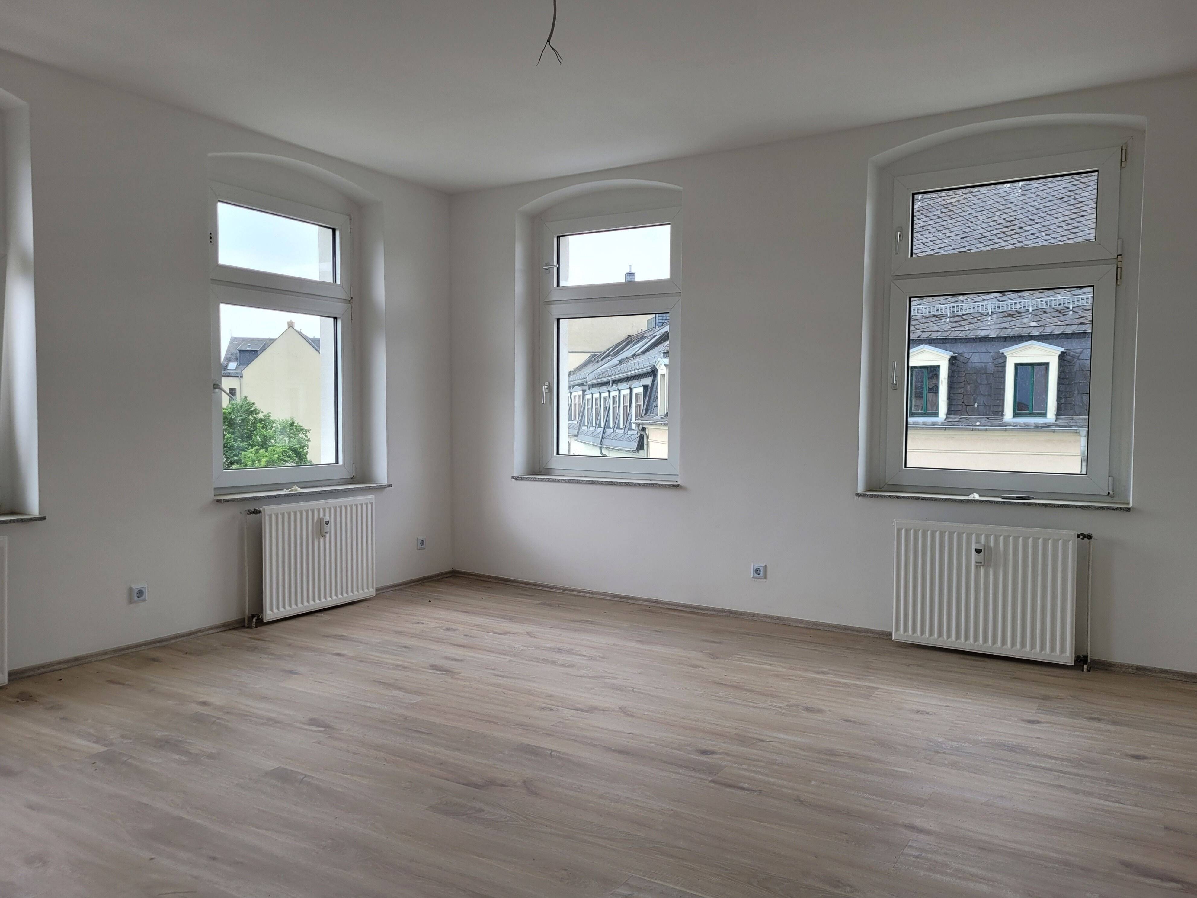 Ihre neue Traumwohnung mit Dusche, Wanne, Balkon – Chemnitz – Vorschaubild 3