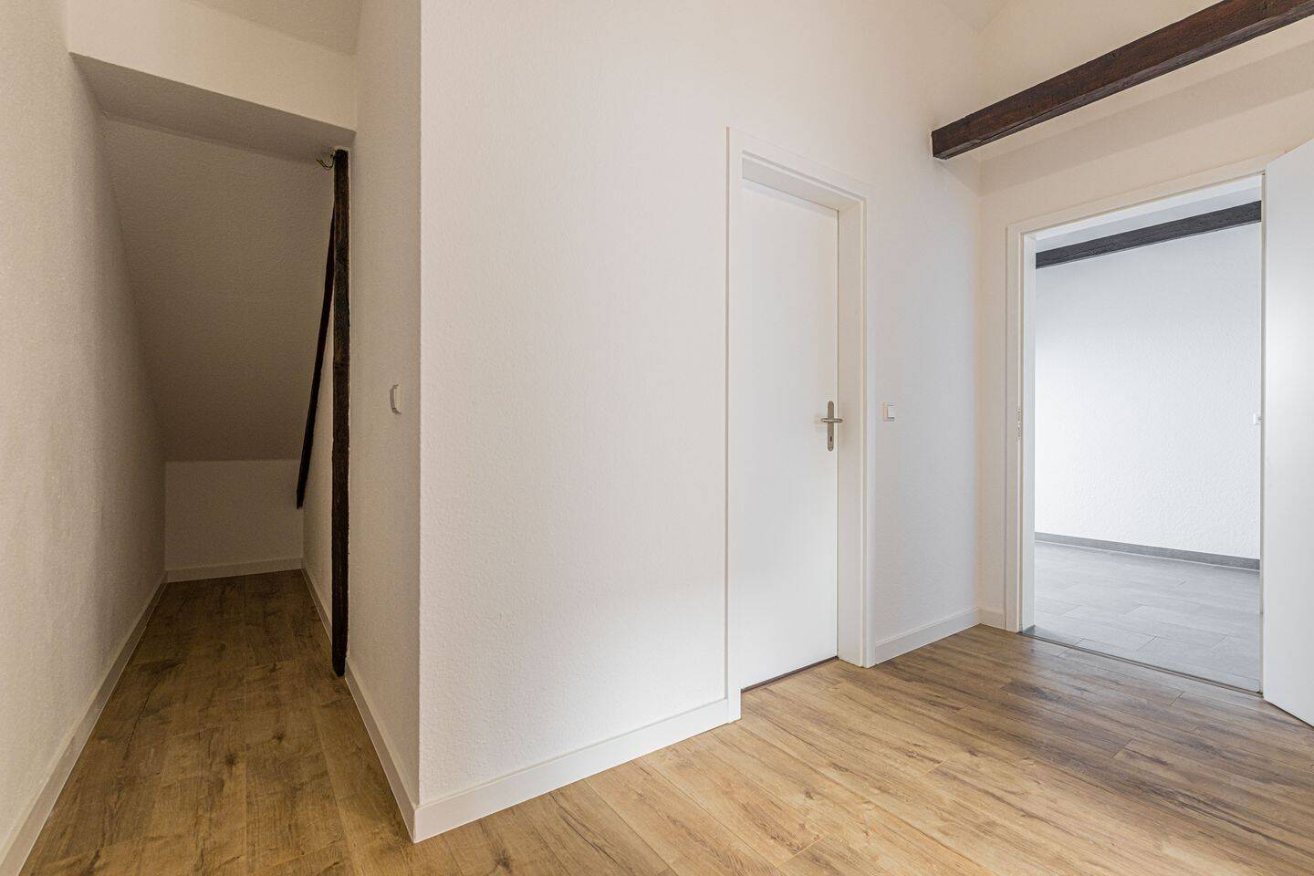 Stilvolles Wohnen auf ca. 50m² - 2-Zimmer-Dachgeschosswohnung in Leipzig – Leipzig – Vorschaubild 9