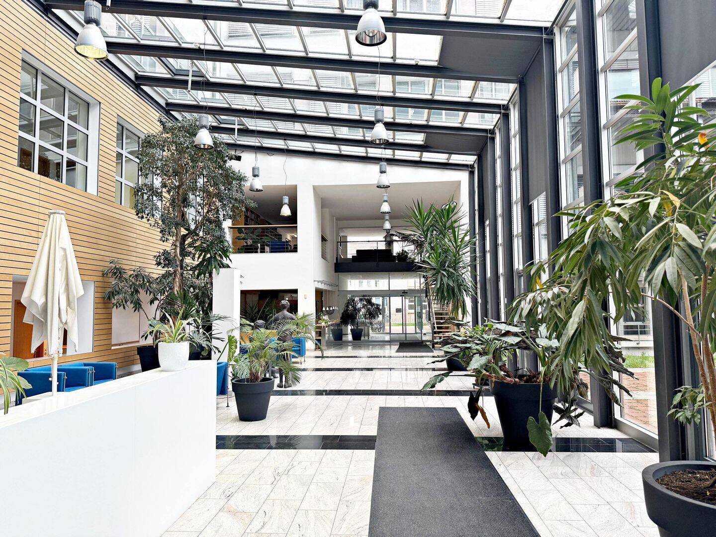 Mehr als ein Apartment: stilvolles Wohnen im Marienpark mit Service, Komfort und außergewöhnliches Umfeld
