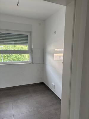 Kernsanierte 3 Zimmerwohnung in Wuppertal Oberbarmen-Nächstebreck – 42279 Wuppertal – Vorschaubild 9