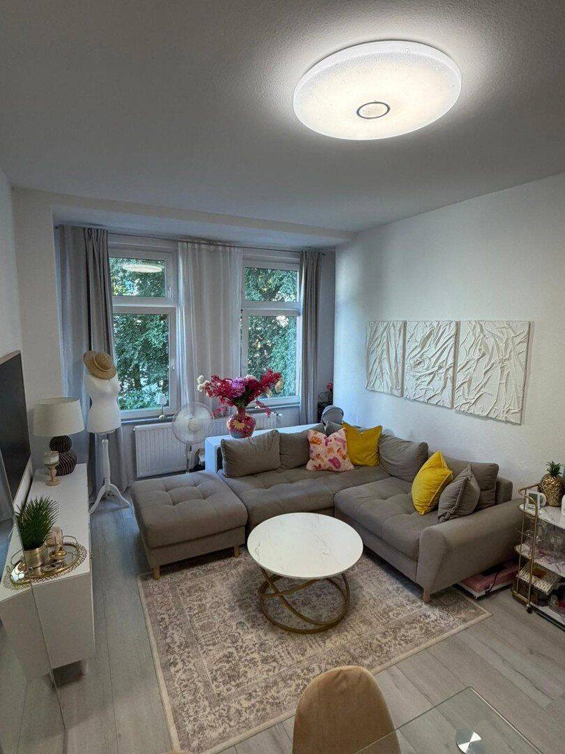 Renovierte Altbauwohnung, 2 Zi KüDB, Röhrenstraße in Düsseldorf – Düsseldorf – Vorschaubild 8