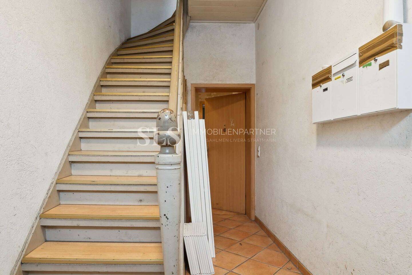 Dreifamilienhaus in Dortmund - laufende Mieteinnahmen und freie Erdgeschosswohnung mit Potenzial – Dortmund – Vorschaubild 5