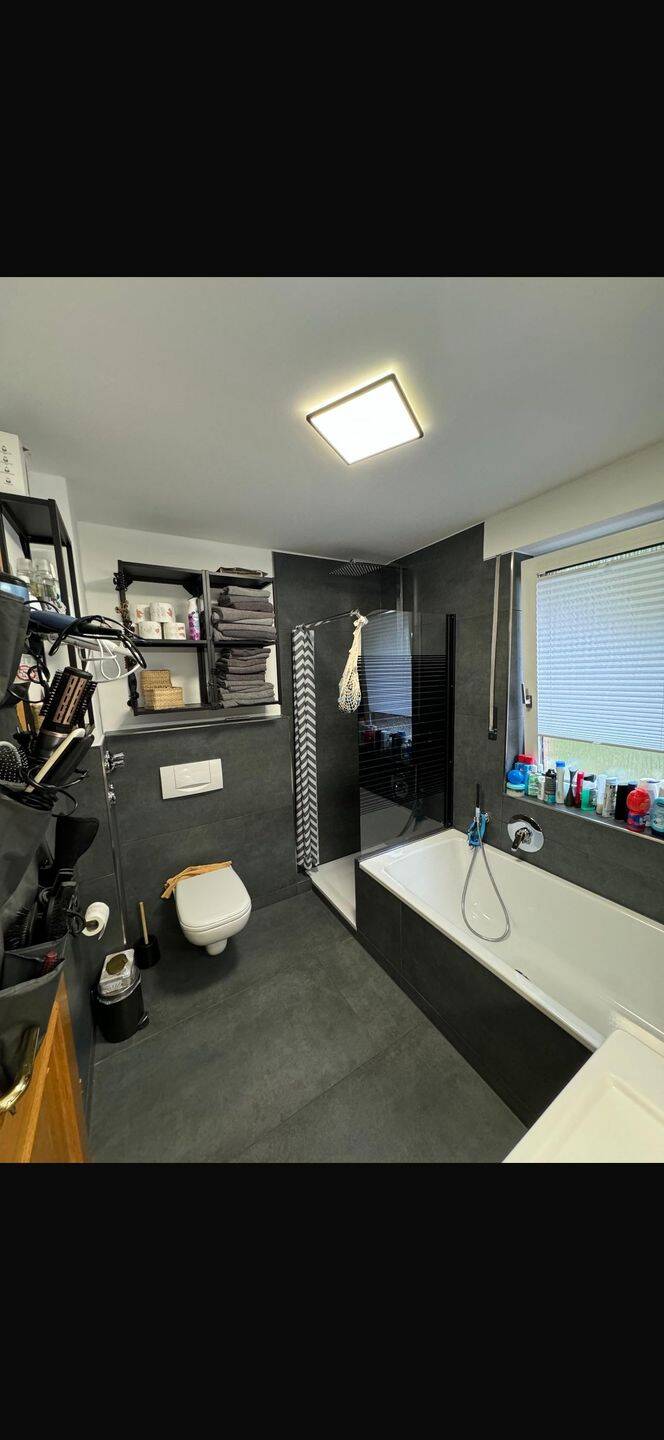 Moderne 3,5-Zimmer-Wohnung mit Balkon direkt am Lutherpark |86qm – Duisburg – Vorschaubild 9