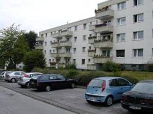Auf der Suche nach ner neuen Bleibe, 3-Zimmer in Kremenholl frei