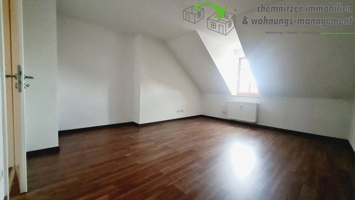 WG-geeignete, moderne 4-Raum-Dachgeschosswohnung mit Balkon - am Rande des Chemnitzer Zentrums – Chemnitz – Vorschaubild 4