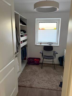 Moderne 3-Zimmer-Dachgeschosswohnung mit großzügigem Balkon und Einbauküche in Quakenbrück – 49610 Quakenbrück – Vorschaubild 3
