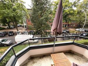Zw. Stadtparkt und Mühlenkamp - Modernsierte Wohnung mit Balkon und Holzdielen in ruhiger Lage – 22301 Hamburg – Vorschaubild 2