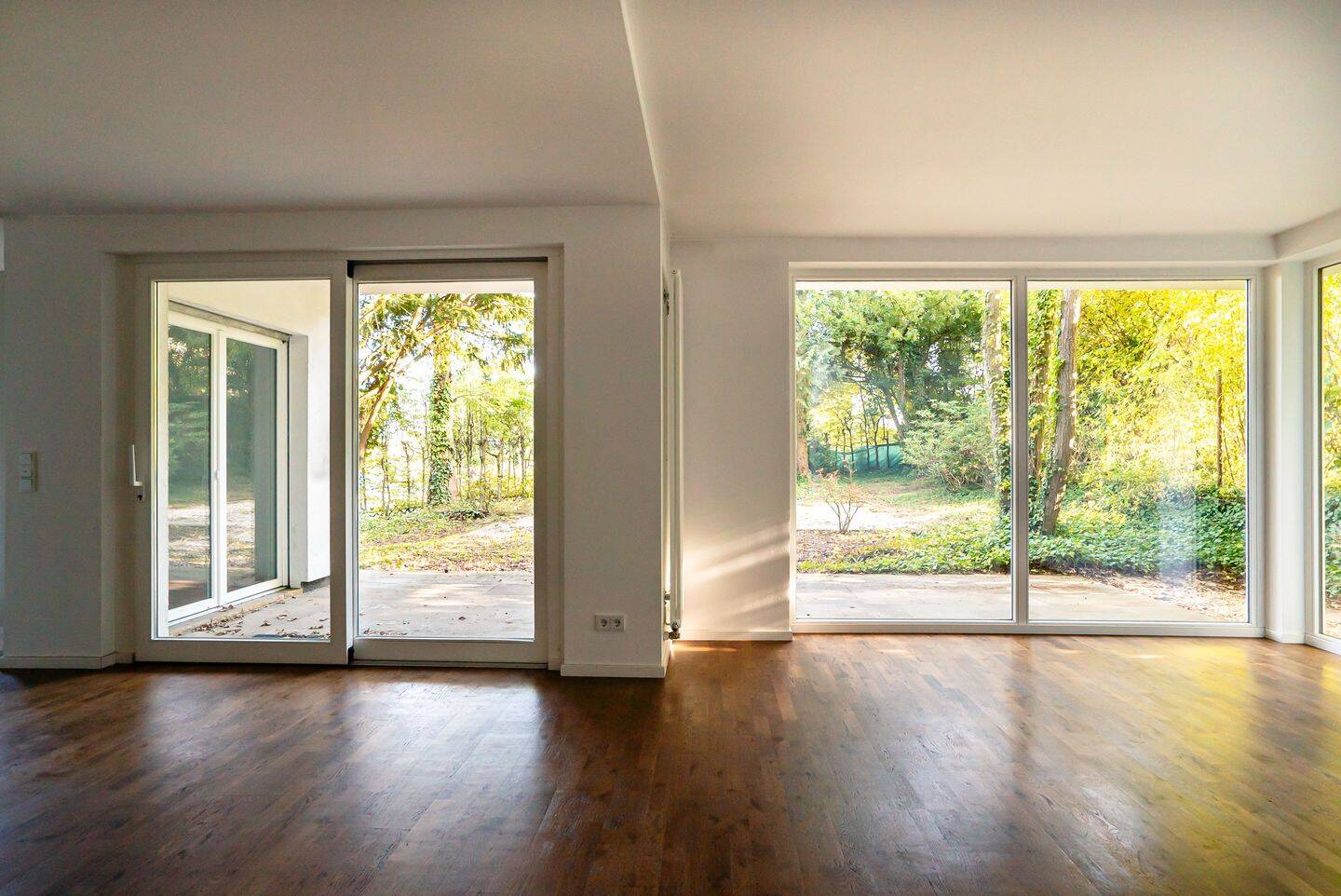 BESTE ADRESSE ::: 256 m² VILLA mit weiterem Flächenpotential – Wiesbaden – Vorschaubild 2