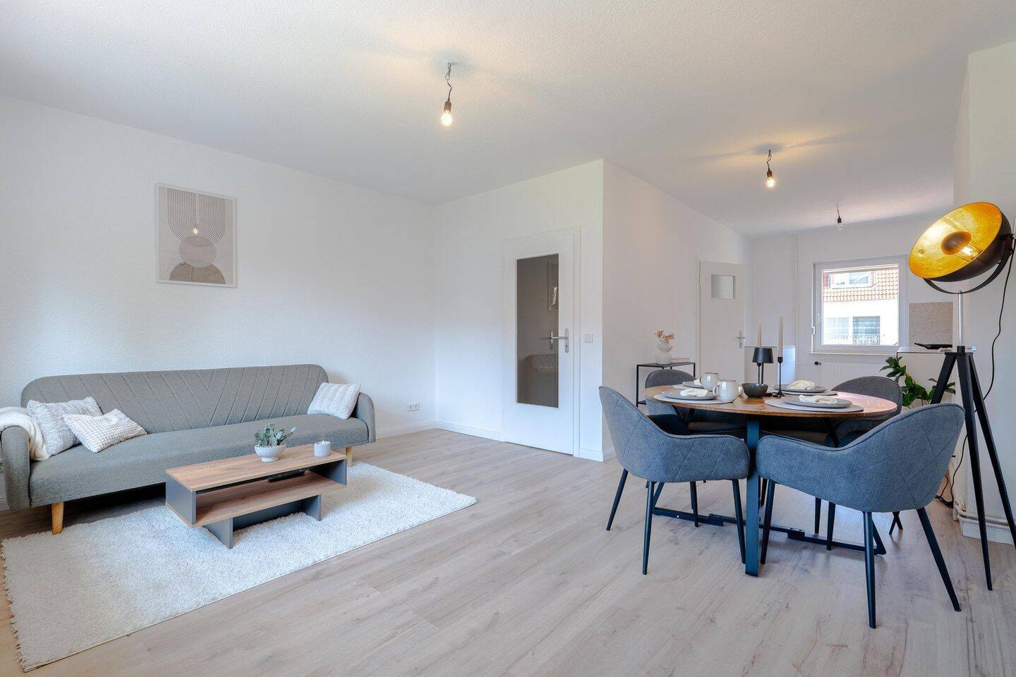 Freundliches Reihenhaus - renoviert, mit neuer Heizung – Bremen – Vorschaubild 3