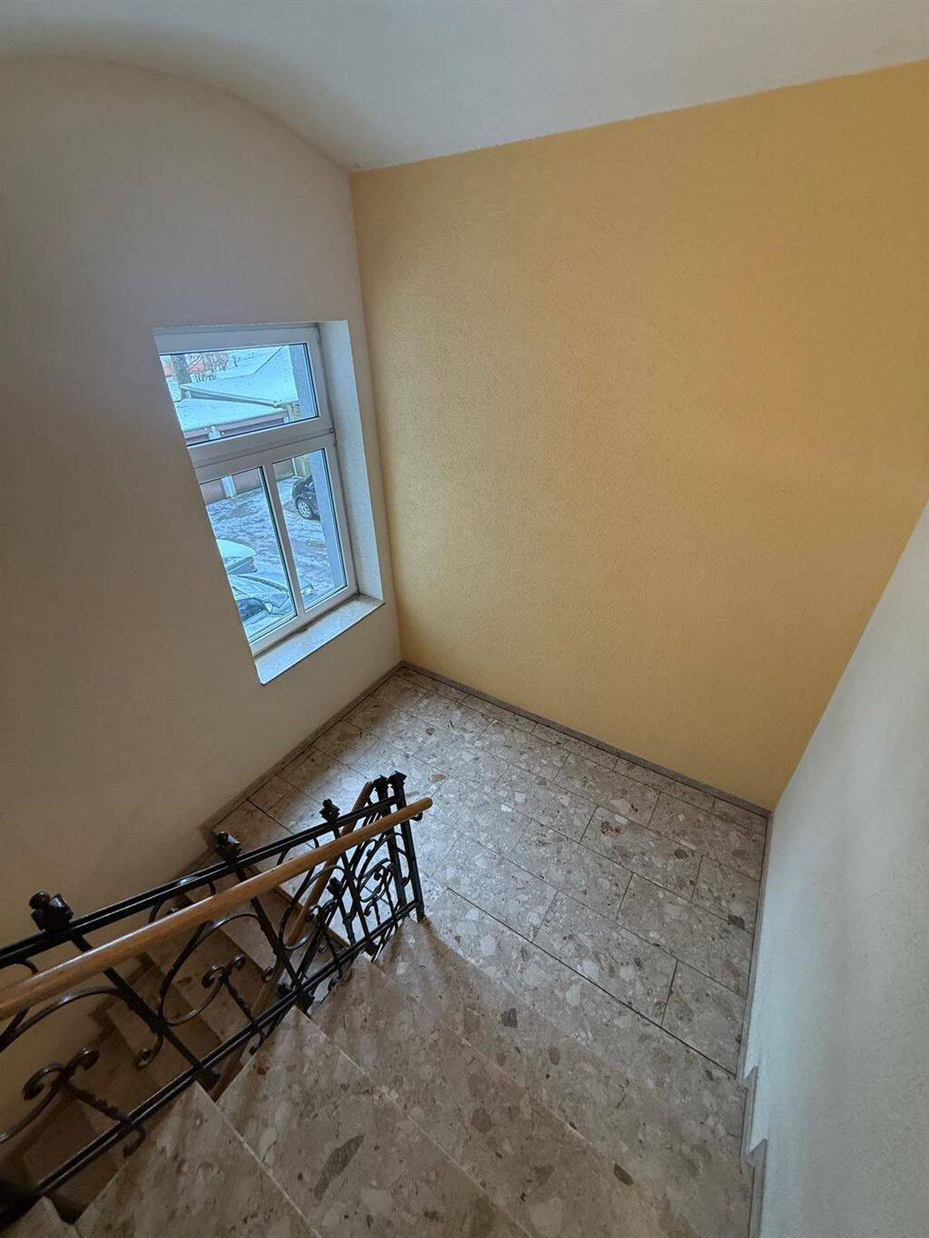 Gemütliche 2-Zimmer mit Laminat, Wanne und Dusche in ruhiger Lage – Chemnitz – Vorschaubild 8