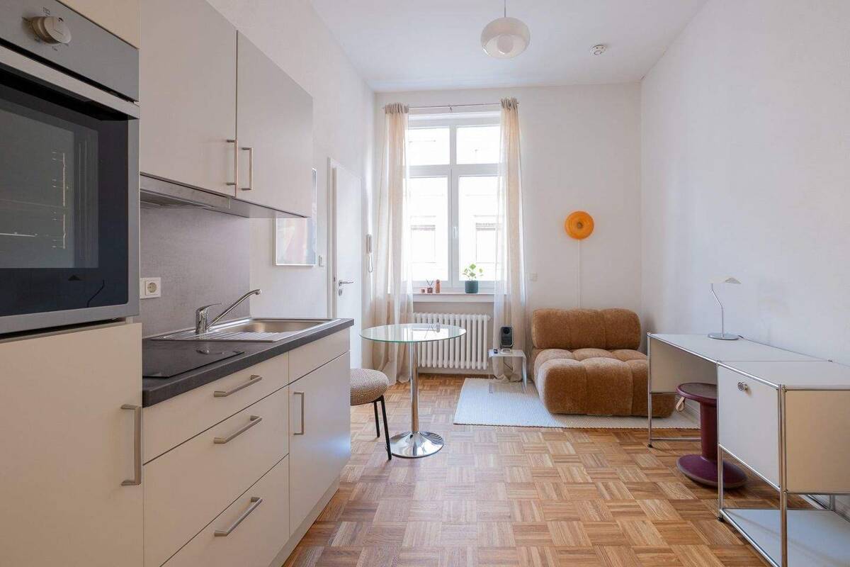 Mehr Miete. Weniger Aufwand. - Ihr Komplettservice für renditestarke Wohnungen – 80335 München – Bild 1 von 9