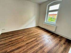 Ihr neues Zuhause: Helle 2-Raumwohnung mit Balkon – 39112 Magdeburg – Vorschaubild 3