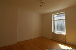 Familienfreundliche Wohnung mit 5 Zimmern in der Wilhemshöherallee zu vermieten – 34119 Kassel – Vorschaubild 2