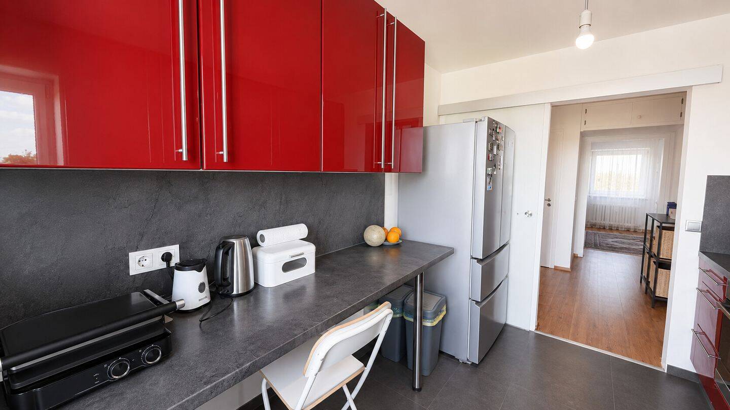 Lichtdurchflutete 3-Zimmer-Wohnung mit Balkon, Garage und Aufzug in D'dorf-Lichtenbroich – Düsseldorf – Vorschaubild 9