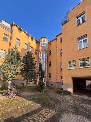 2-RW mit Einbauküche in Bestlage zu verkaufen! – 6108 Halle (Saale) – Vorschaubild 2