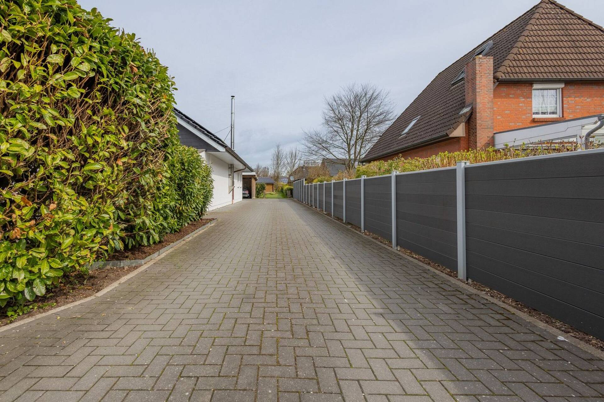 Haus in 25872 Ostenfeld (Husum) mit 298 m² kaufen