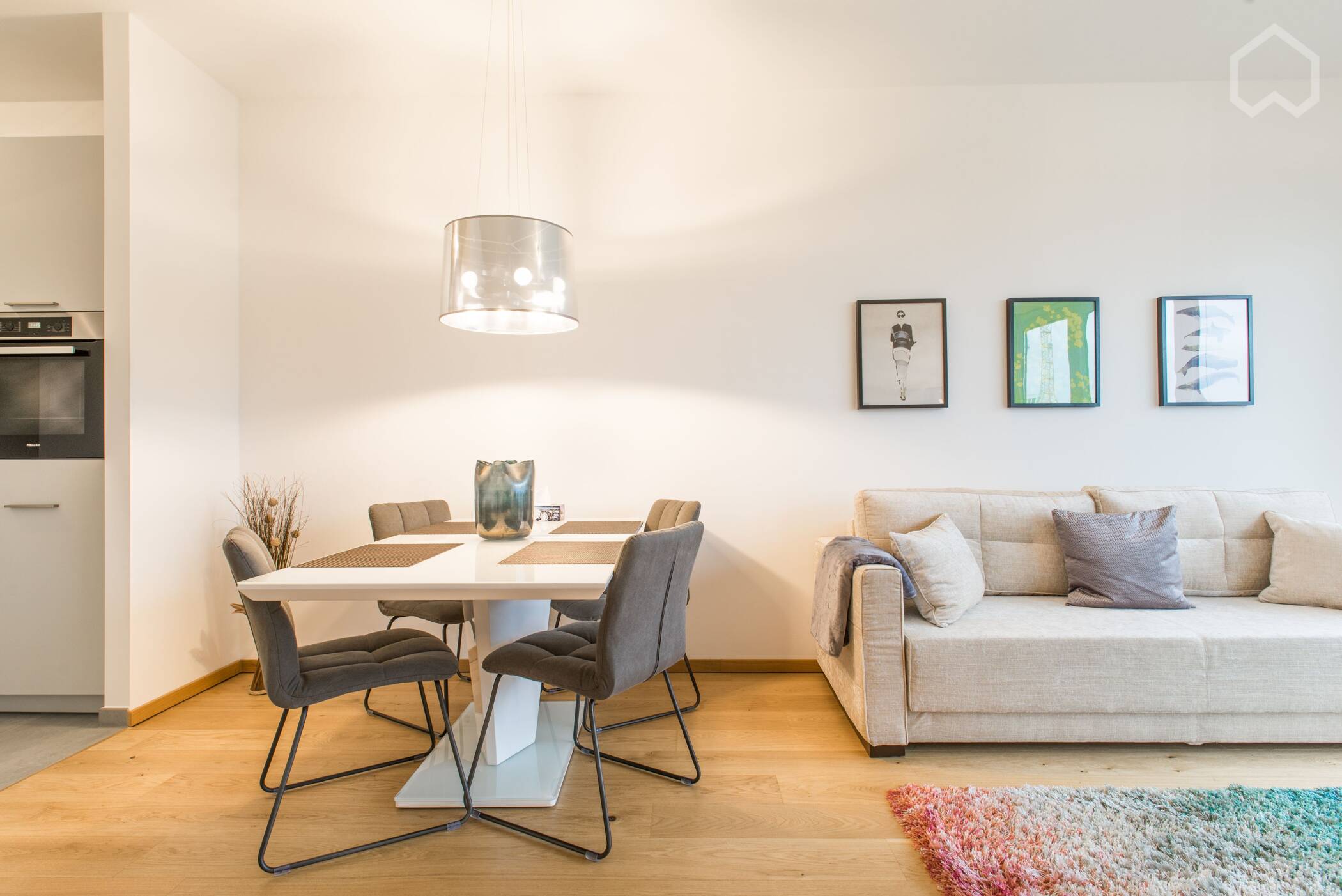 Designwohnung mit Concierge service direkt am Kanal +5min Hbf – Berlin – Vorschaubild 2