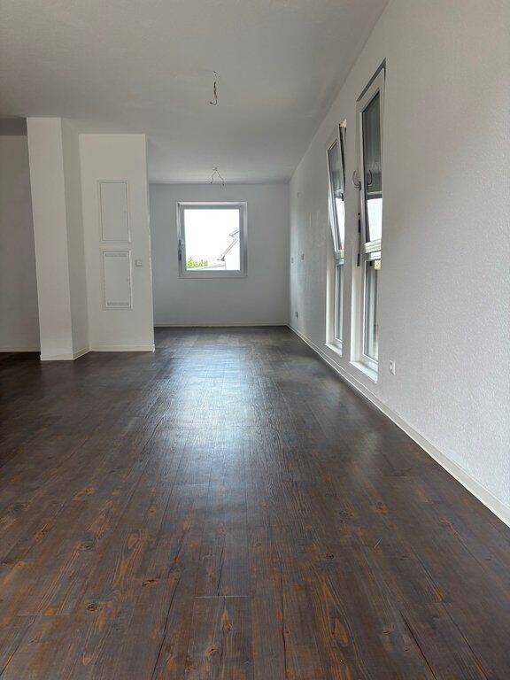 Moderne 3-Zimmer-Wohnung mit offener Küche und Balkon