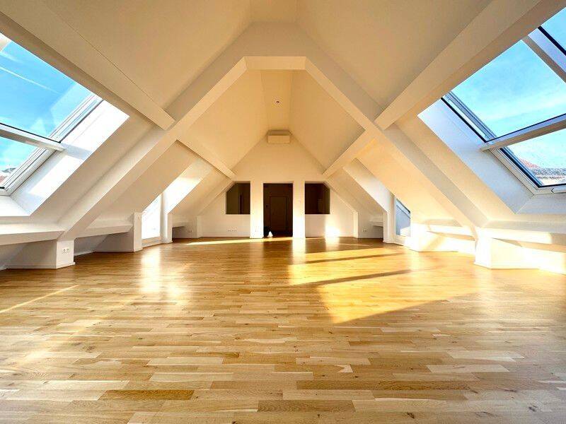 Einzigartige 2,5-Zimmer-Penthousewohnung im Dachgeschoss mit hochwertiger Einbauküche und zwei großen Terrassen – Leipzig – Vorschaubild 5