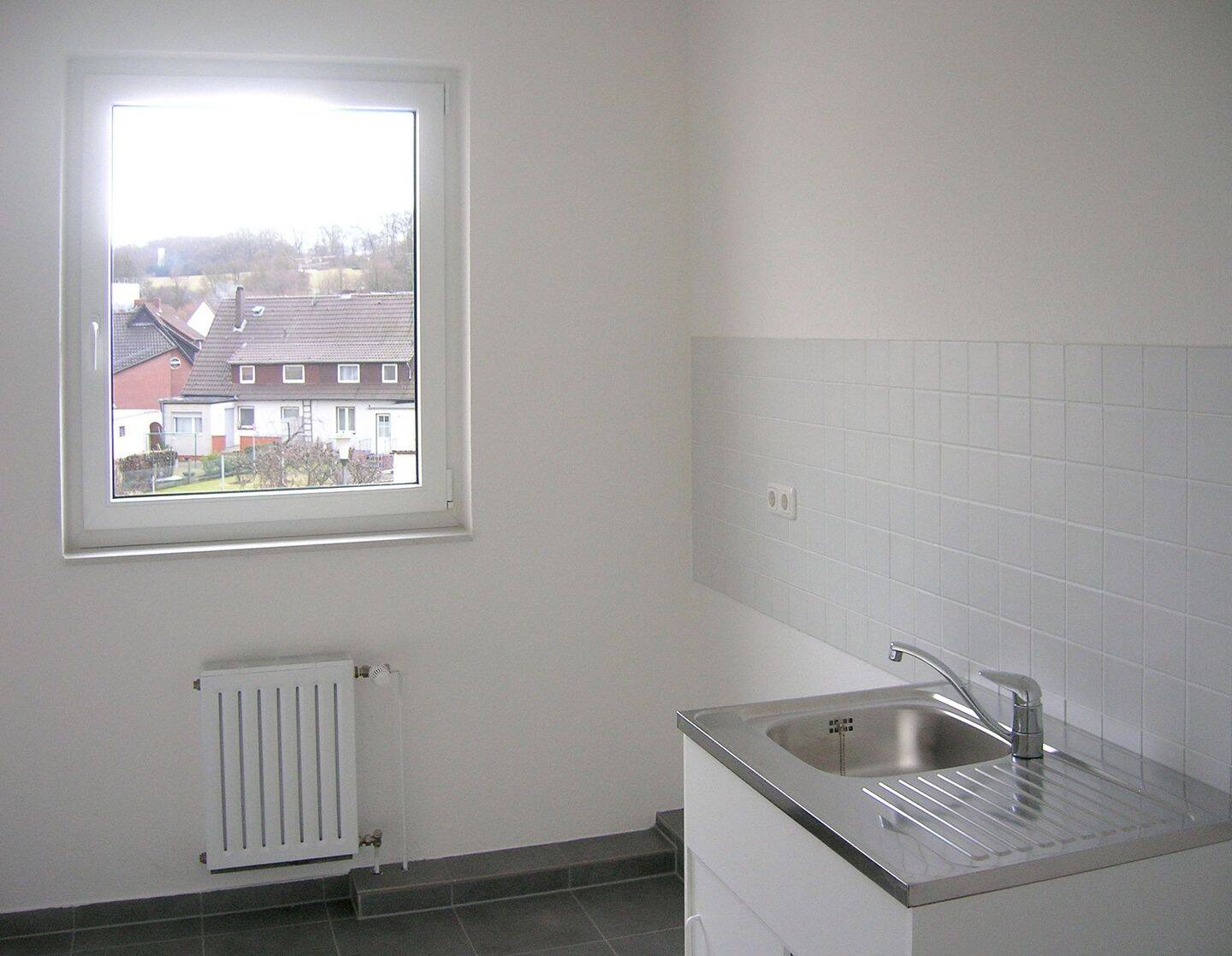 charmante 2 Zimmer Dachgeschosswohnung – Wolfsburg – Vorschaubild 6