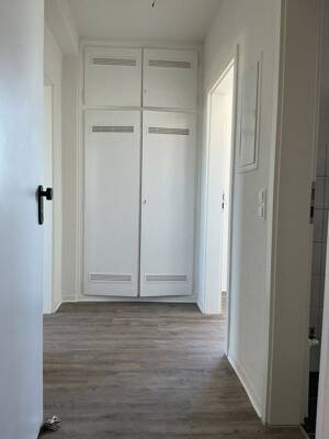 Endlich Zuhause: renovierte 1-Zimmer-Single-Wohnung – 46045 Oberhausen – Vorschaubild 6