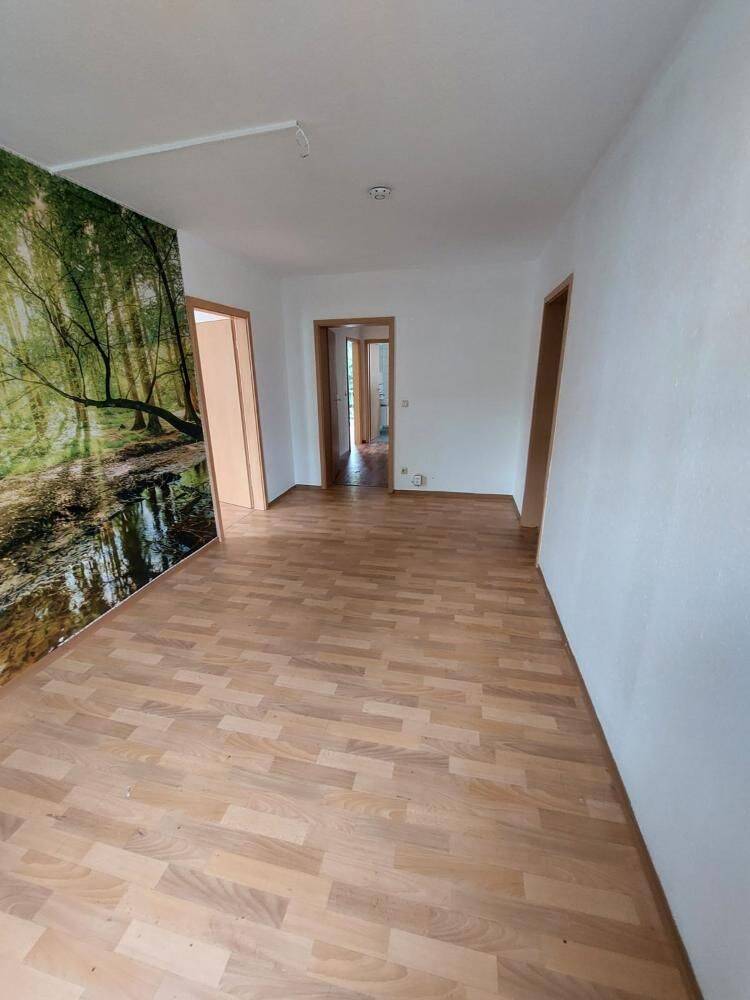 3 Zimmer Einbauküche und Balkon – Chemnitz – Vorschaubild 7