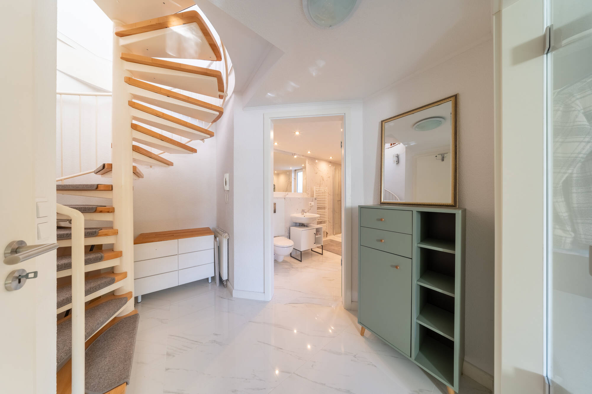 Attractive and modern maisonette in a prime location in the Berlin suburbs – Potsdam – Vorschaubild 5