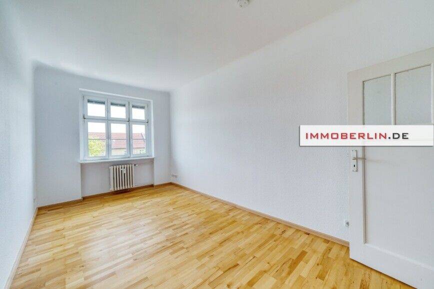 IMMOBERLIN.DE - Freundliche Altbauwohnung mit Balkonloggia zwischen City-West & Grunewald – Berlin – Vorschaubild 3