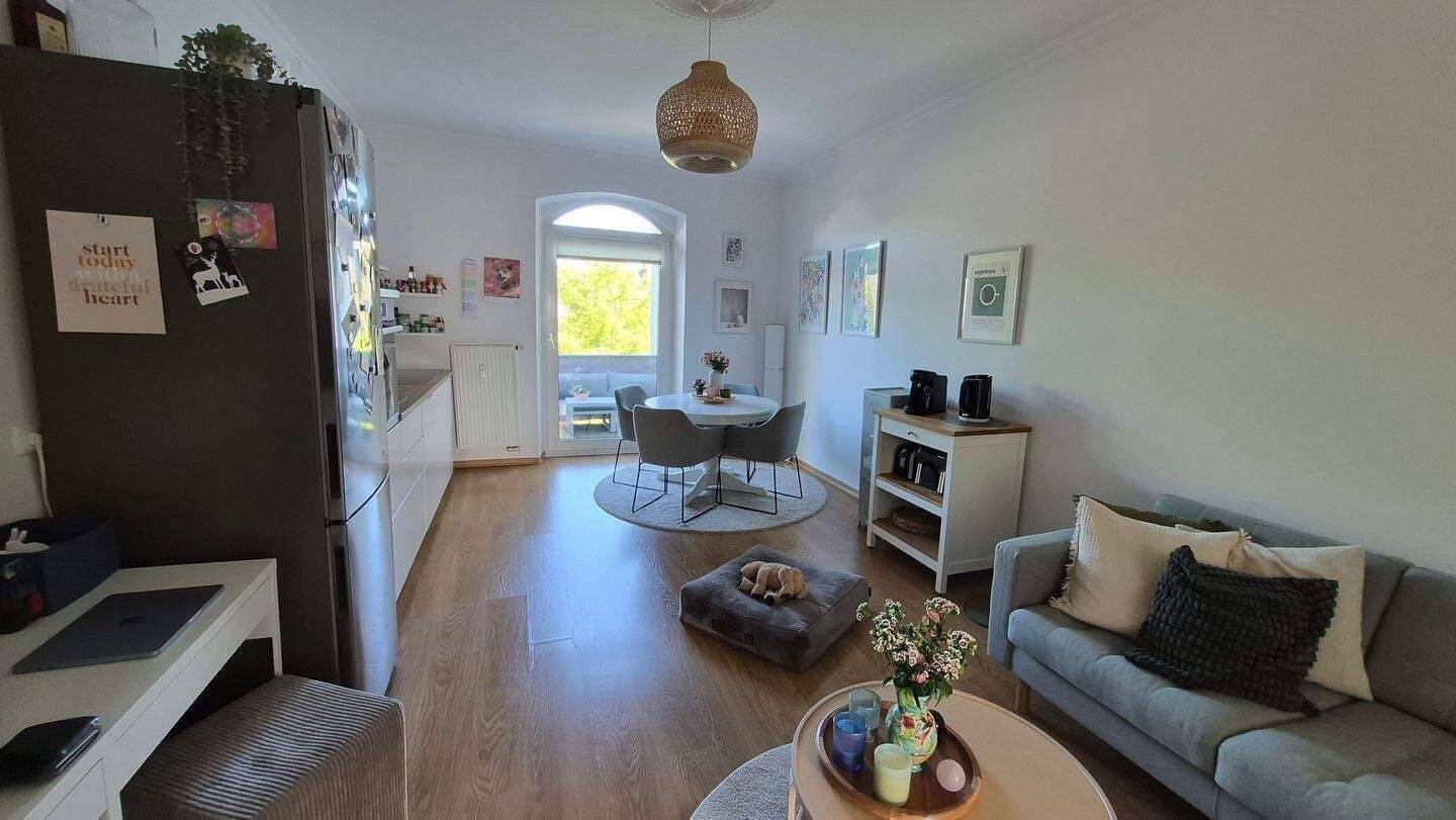 TOP Angebot ! Hochwertiger und attraktiver Wohnraum in gesuchter 1a City Lage mit Balkon ! – Mönchengladbach – Vorschaubild 3