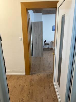 MÖBLIERTE 3-ZIMMER-WOHNUNG - auch einzeln anmietbar in S-Bad Cannstatt - 3429 – 70376 Stuttgart – Vorschaubild 2