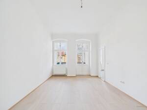 Charmante 1-Zimmer-Altbauwohnung mit Loggia in zentraler Lage von Berlin – 12489 Berlin – Vorschaubild 1