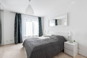 Welc(H)ome® by RIDA FLATS - Köln-Mülheim: All-in! Rheinnähe, Messe, Balkon, WIFI & Tiefgarage – 51063 Köln – Vorschaubild 9