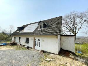 Natur pur genießen: Freistehendes Einfamilienhaus auf großzügigem Grundstück in Hagen-Hestert