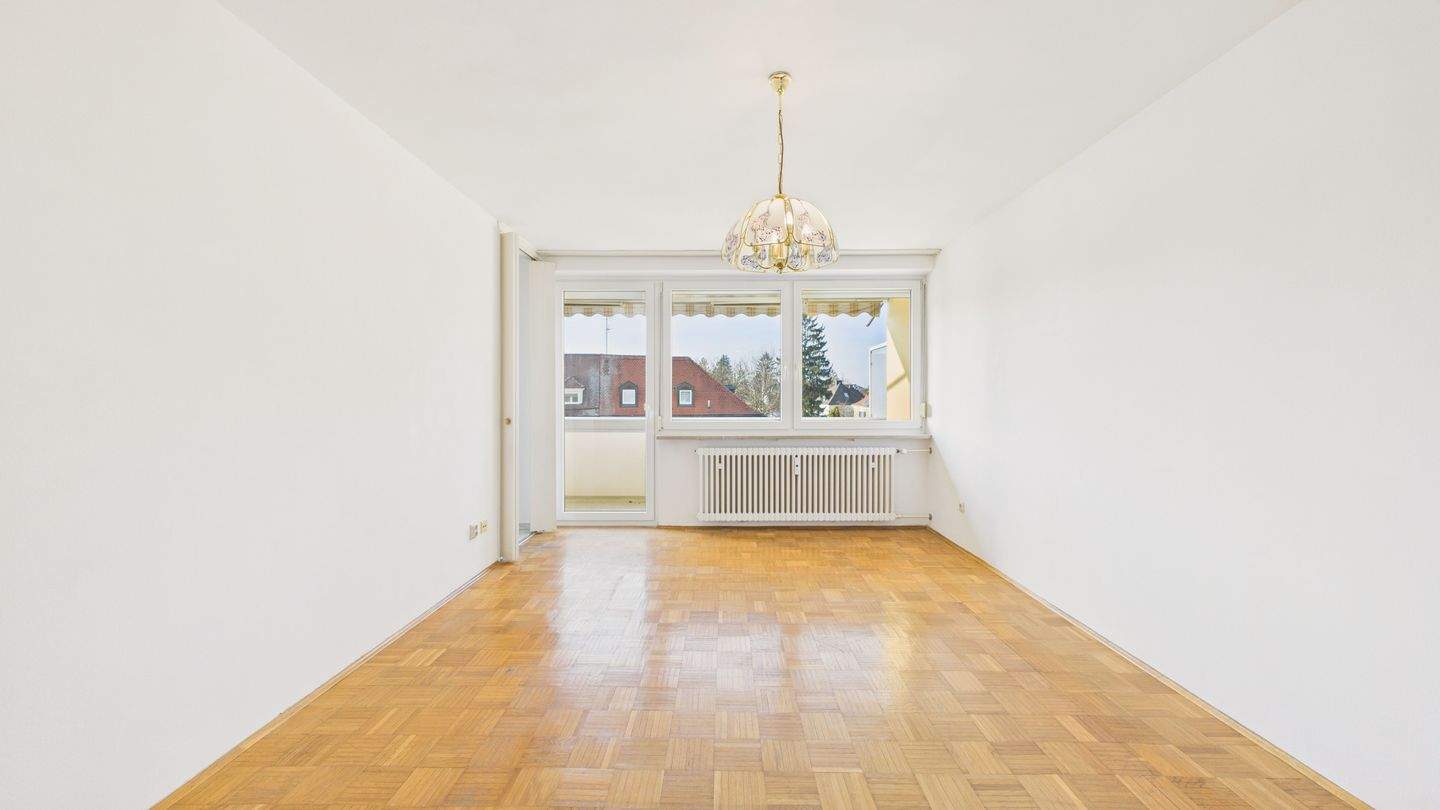 RESERVIERT: 1-Zimmer-Wohnung mit Westbalkon und grünem Innenhofblick in Laim – München – Bild 1 von 9