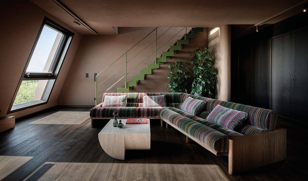 168 Quadratmeter Maßanfertigung: Penthouse-Loft von Holzrausch