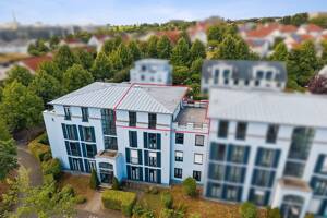 Drei Zimmer. Drei Außenbereiche. Ganz oben. Besonderes Wohnen am Riedberg - sofort verfügbar – 60438 Frankfurt am Main – Vorschaubild 3