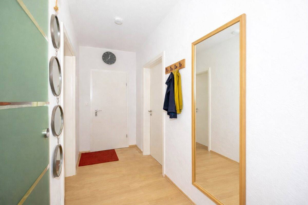 Einziehen und wohlfühlen: Helle 3-Zimmer-Wohnung mit großem Balkon – Würzburg – Vorschaubild 5
