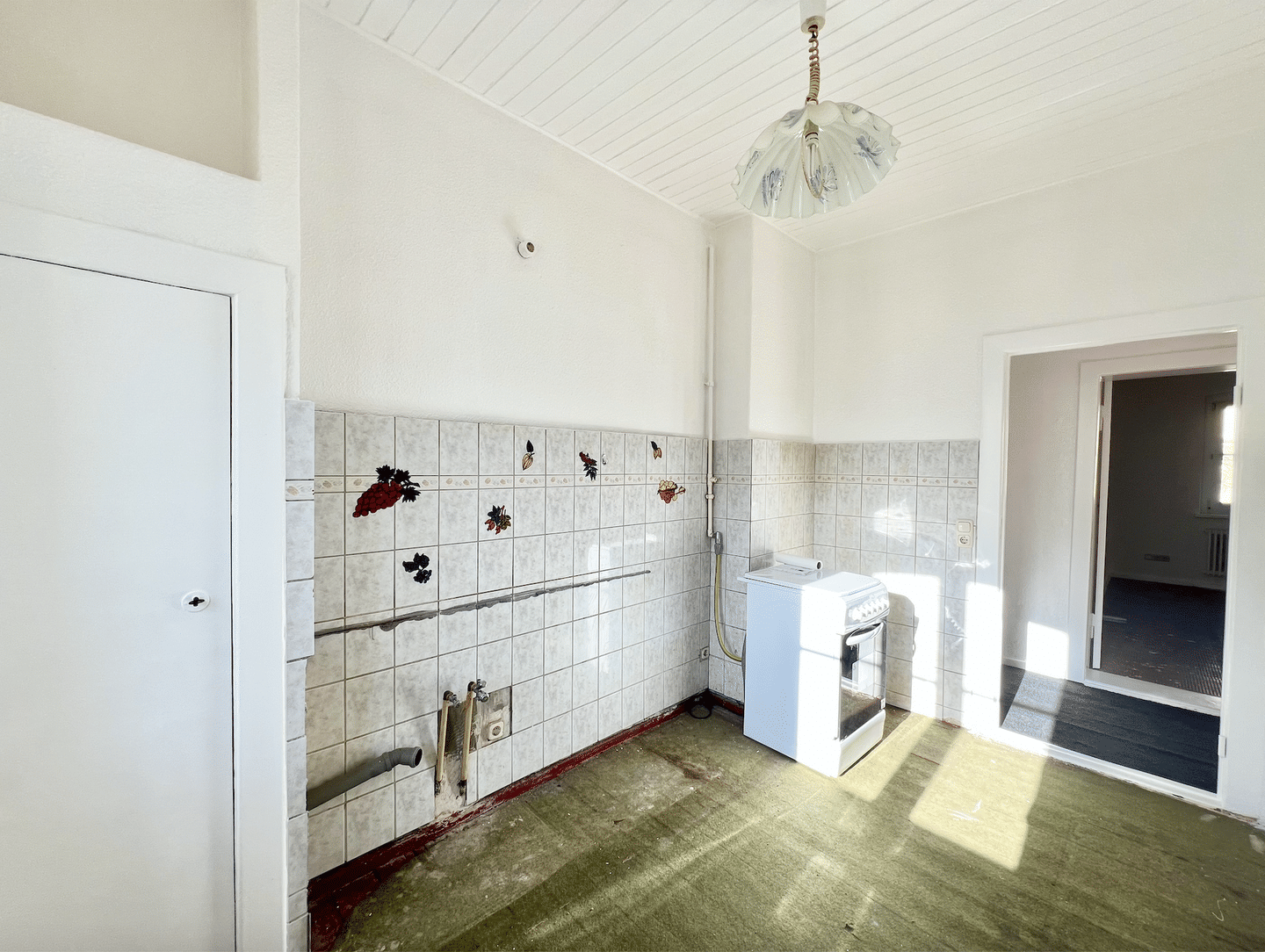 Charmante 2-Zimmer-Wohnung im 1. Obergeschoss mit Potenzial in gepflegtem Altbau – Berlin – Vorschaubild 8