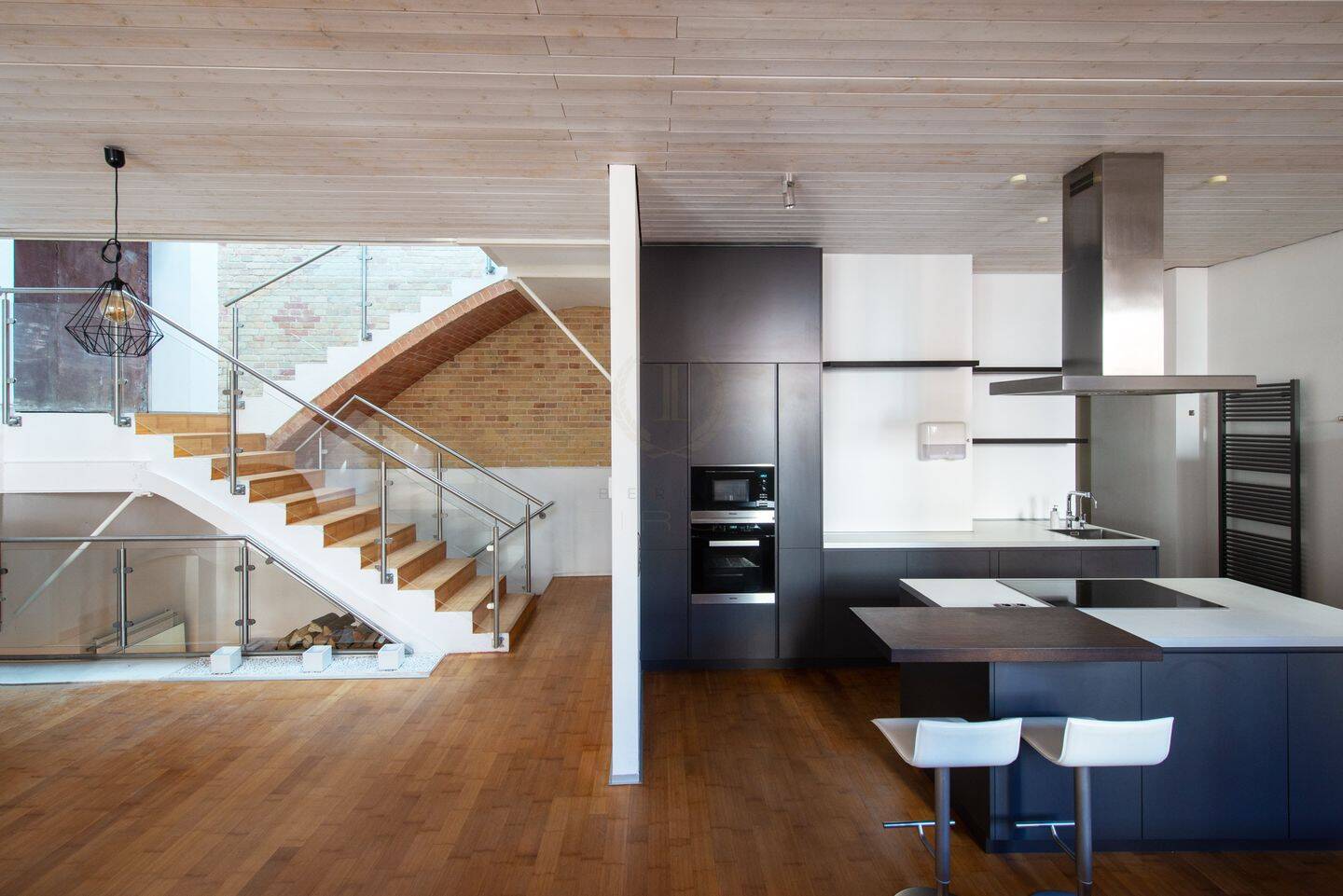Historische Remise mit exklusivem Flair und Dachterrasse - im ruhigen Innenhof von Berlin-Mitte – Berlin – Vorschaubild 2