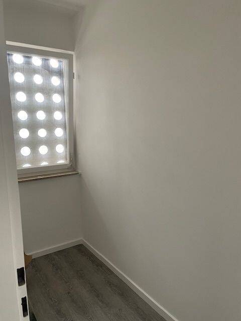 Modernisierte 3-Zimmer-Wohnung in Erlangen Frauenaurach ***Besichtigung: Mittwoch, 17.06.2026 um 15:00 Uhr*** – Erlangen – Vorschaubild 9