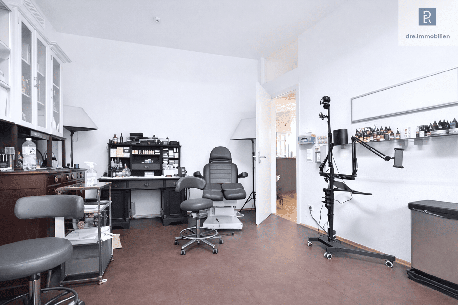 Erdgeschosswohnung in 51429 Bergisch Gladbach mit 178 m² kaufen