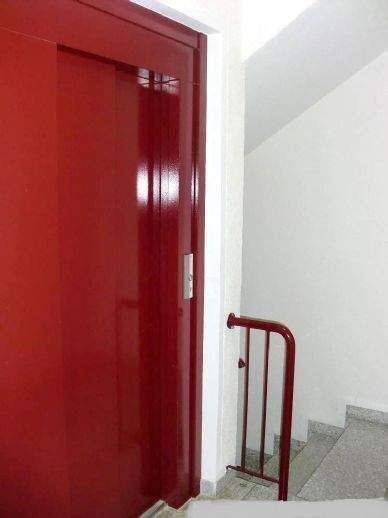 !! Dachgeschoss, 3-Zimmer-Wohnung mit Laminat und Aufzug !! – Chemnitz – Vorschaubild 5