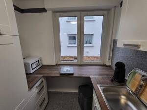 Voll ausgestattet, 3 Zimmer, Küche, Bad/Du/WC, Terrasse; gehobener Standard; zentral zu Uni u. Stadt – 55122 Mainz – Vorschaubild 8
