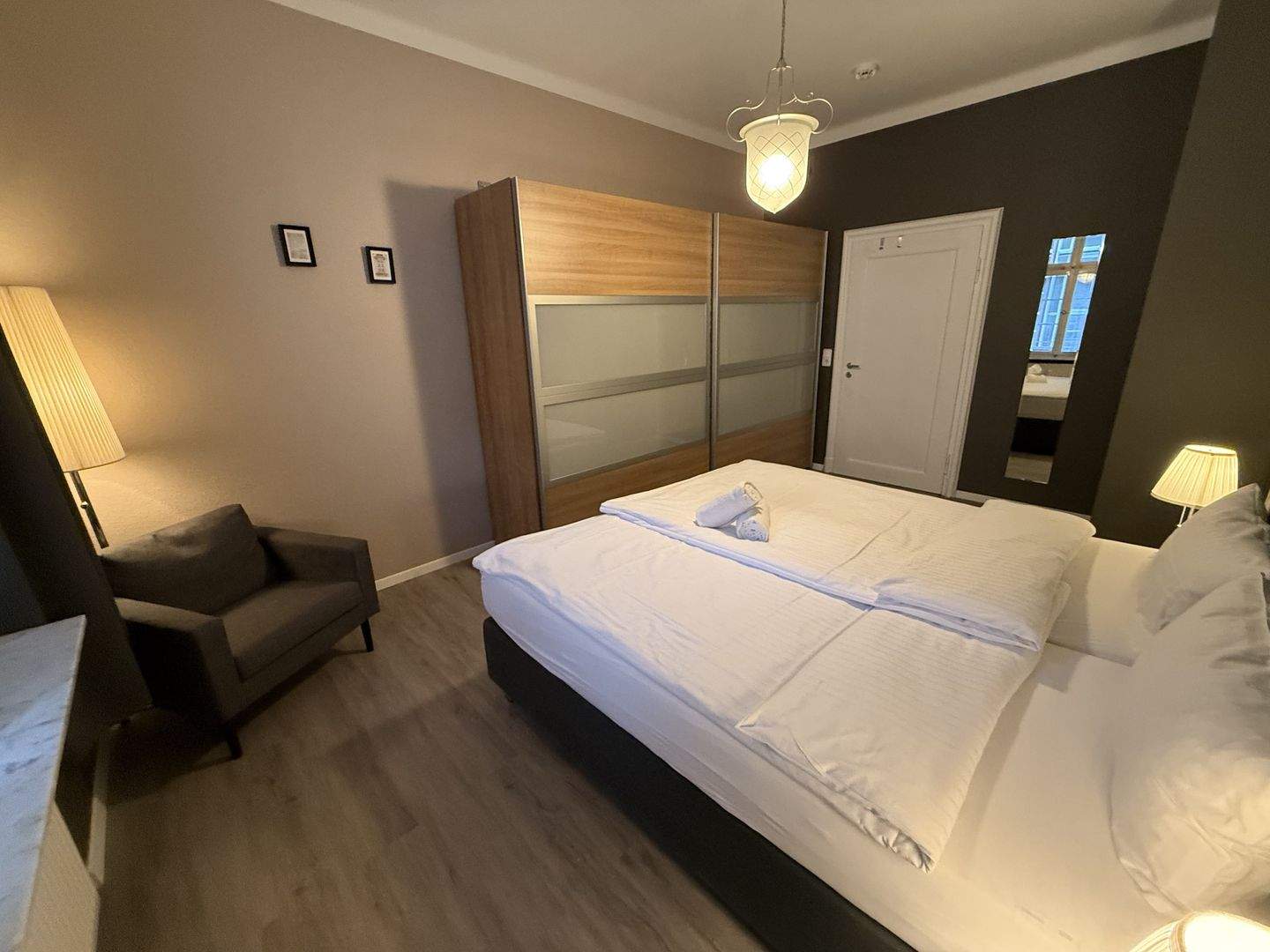 Liebevoll eingerichtetes Loft in Heidelberg mit Balkon – Heidelberg – Vorschaubild 7