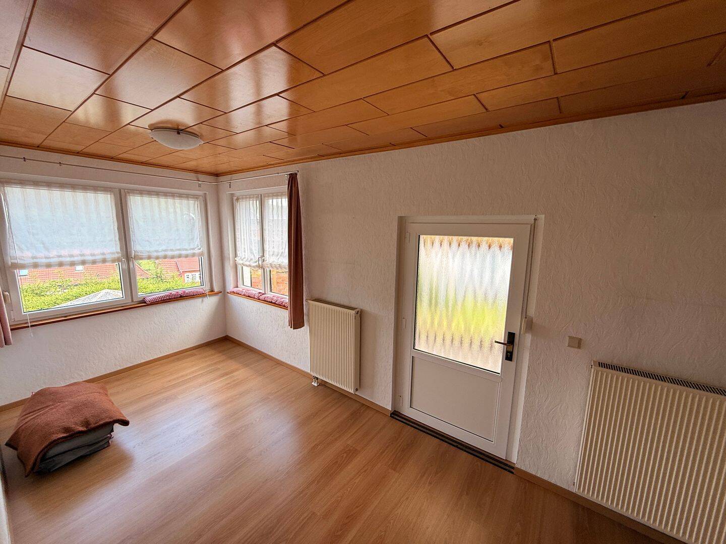 Einfamilienhaus mit überdachter Terrasse und goßzügigem Grundstück – Wolfsburg-Unkeroda – Vorschaubild 9