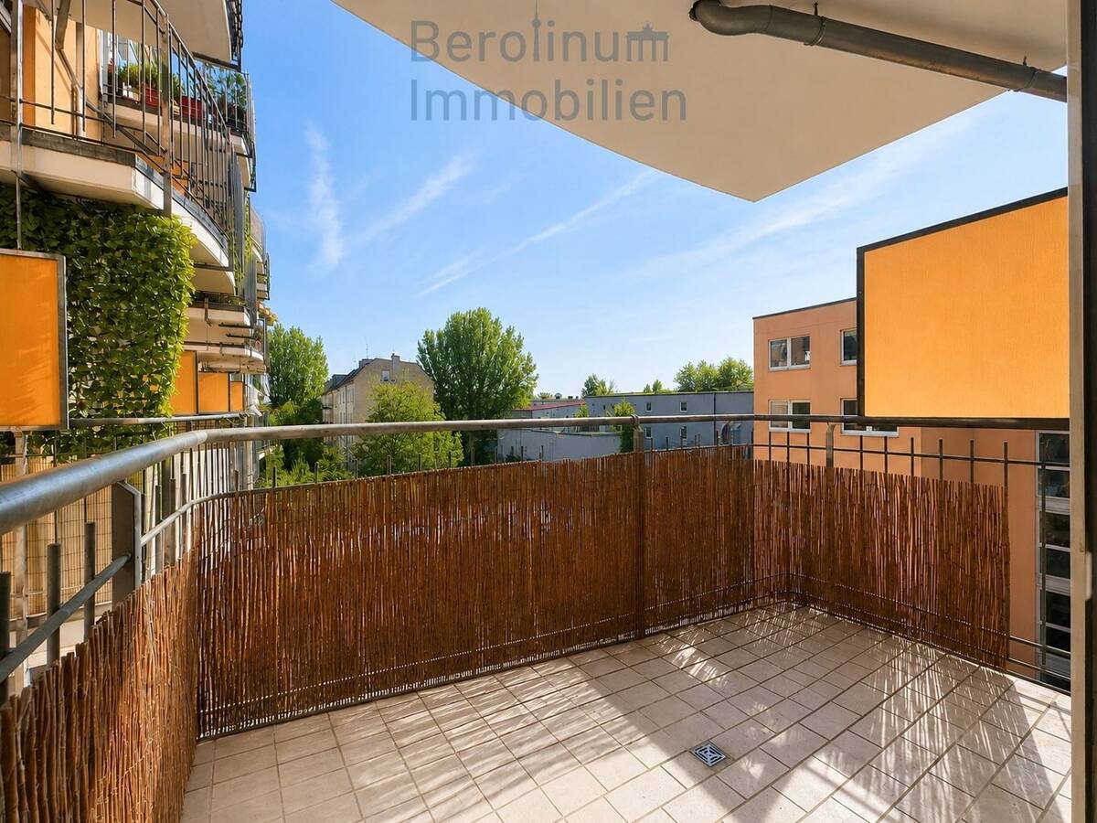 Provisionsfrei! 4 Zimmer, Balkon & TG-Stellplatz - Ihr neues Zuhause für die ganze Familie – 13086 Berlin – Bild 1 von 9